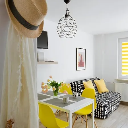 Flat Zlote Tarasy Street * Varşova